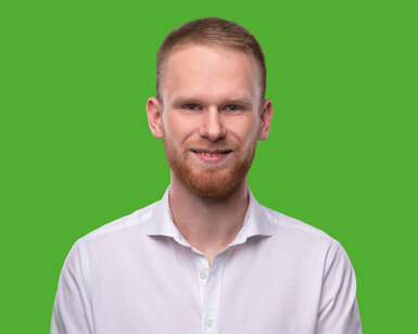 Portraitfoto von Moritz, Testimonial im Studiengang E3