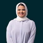 Portrait von Studentin Rabia aus dem Studiengang SDI.