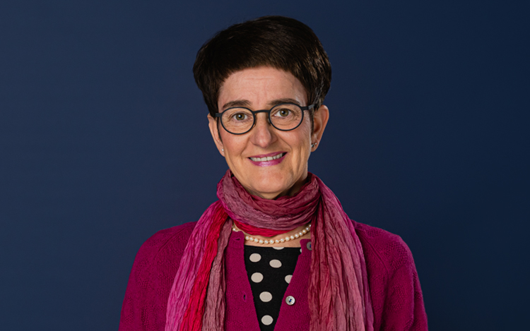 Portrait von Prof. Dr. Kristina Balleis.